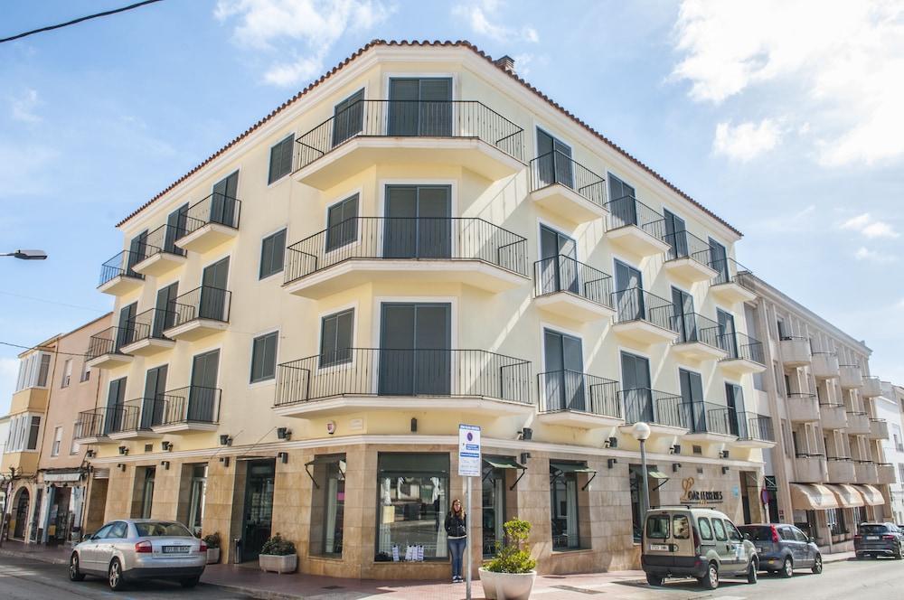 Hotel Loar Ferreries Buitenkant foto