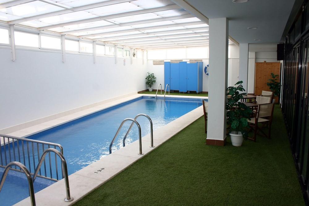 Hotel Loar Ferreries Buitenkant foto