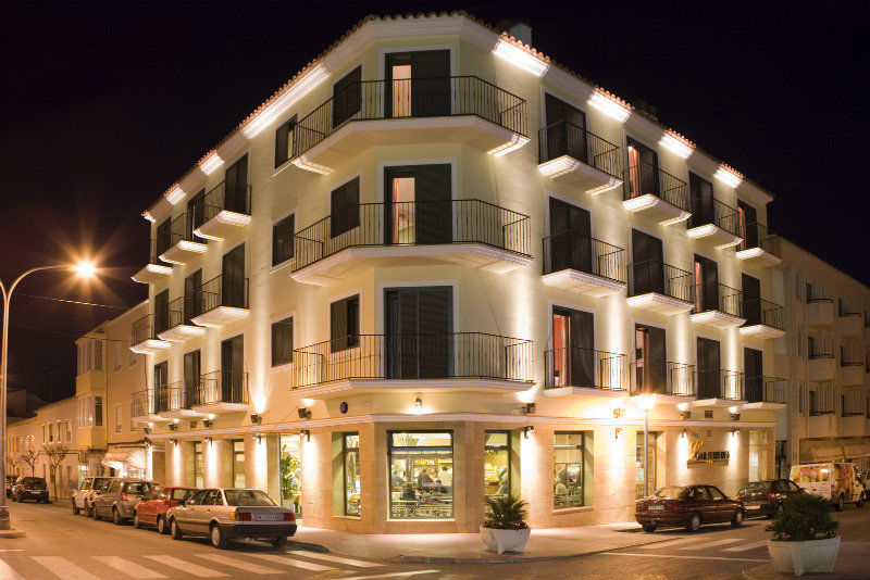 Hotel Loar Ferreries Buitenkant foto
