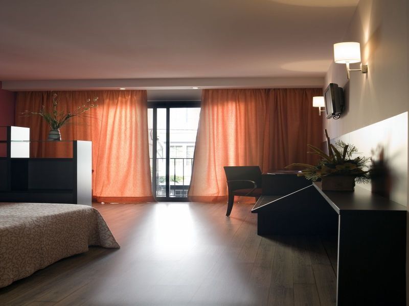 Hotel Loar Ferreries Buitenkant foto